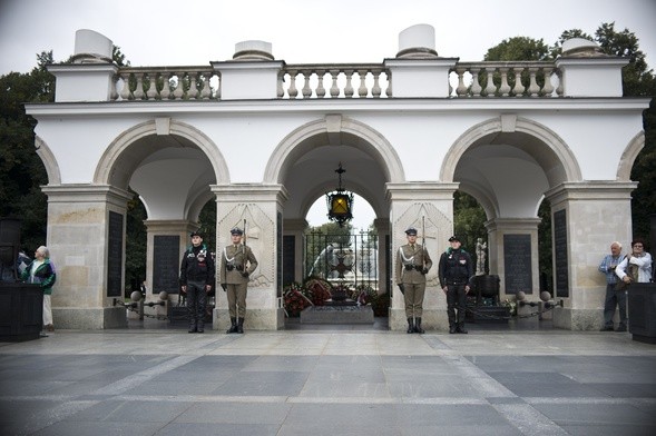 Warszawa, Grób Nieznanego Żołnierza