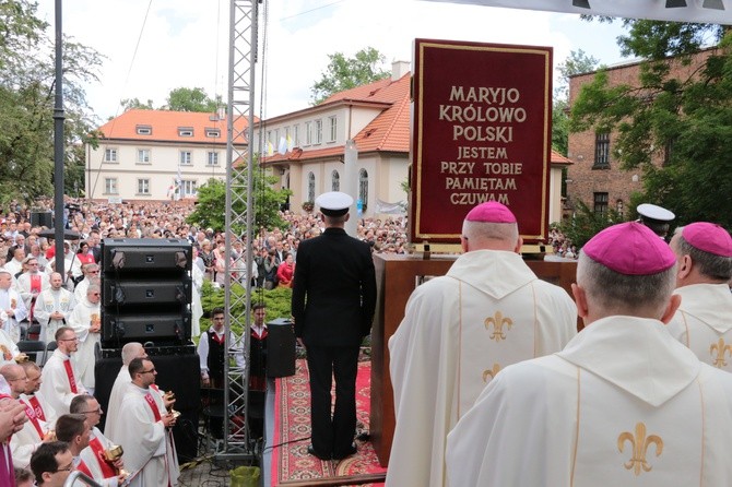 Diecezja płocka żegna Czarną Madonnę