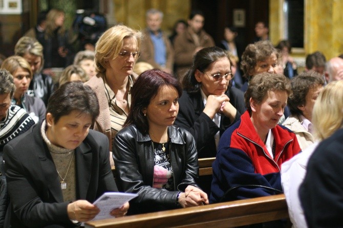 2 IV 2005. Rzym, kościoł św. Stanisława
