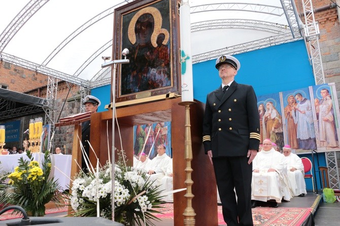 Diecezja płocka żegna Czarną Madonnę