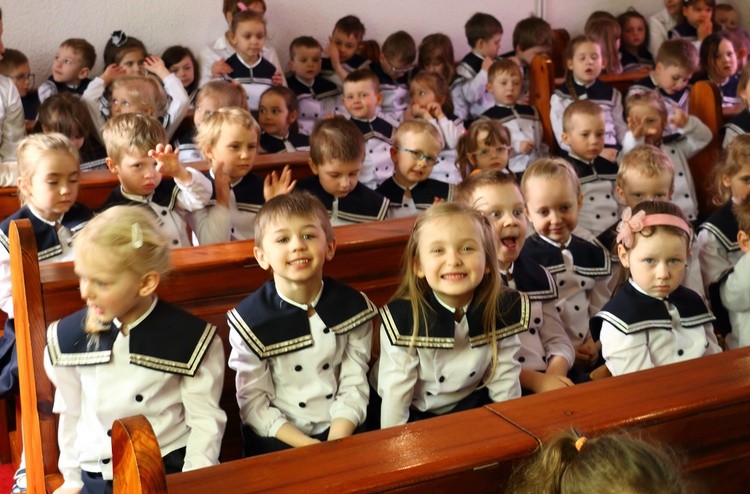 II rocznica kanonizacji Jana Pawła II - przedszkole bł. Franciszki