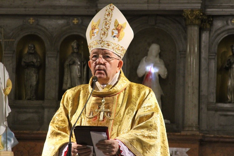 Biskup senior Roman Marcinkowski