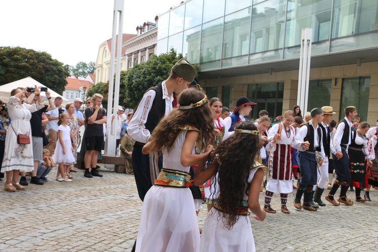 Płock. Vistula Folk Festival - zakończenie