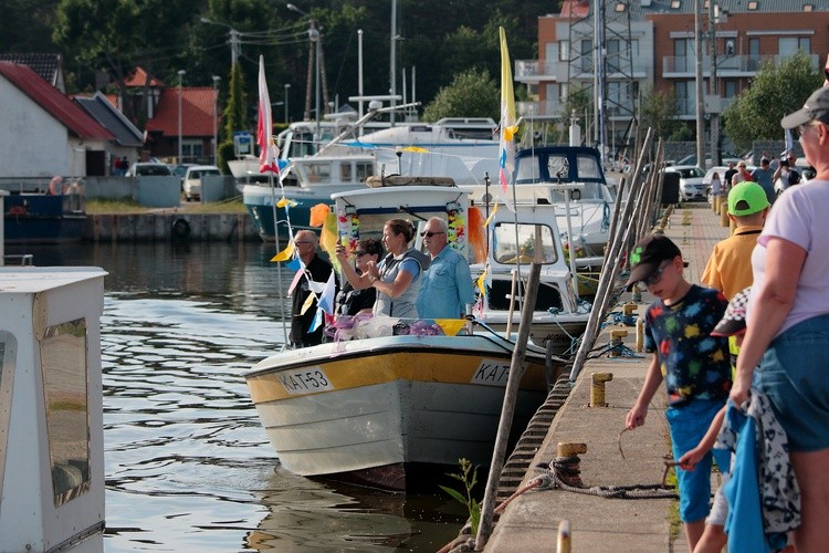Kąty Rybackie - poświęcenie łodzi rybackich