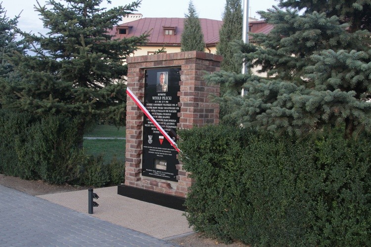 Płock. Odsłonięcie tablicy upamiętniającej Witolda Pileckiego