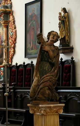 Figura św. Marii Magdaleny w Nowym Stawie