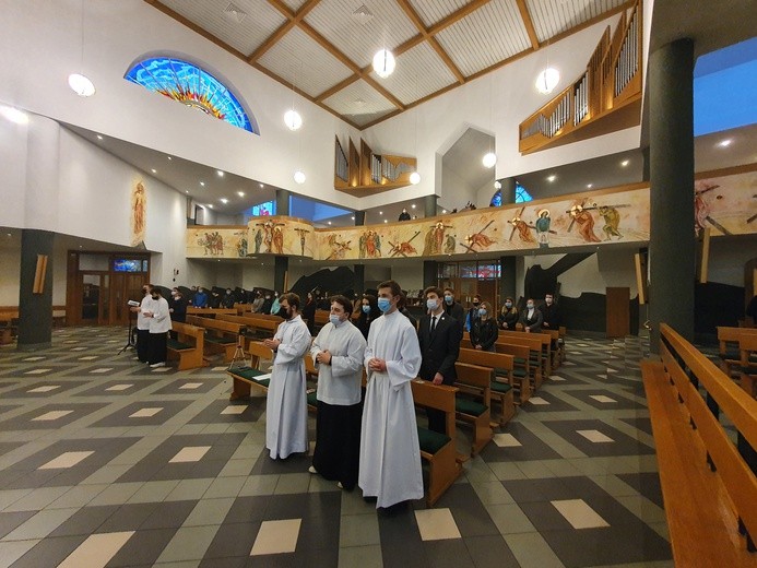 Modlitwa za maturzystów w Tarnowskich Górach