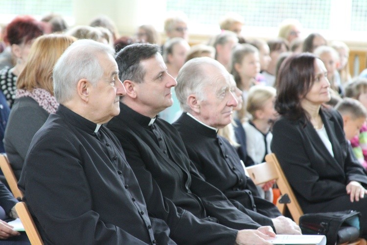 Konkurs papieski w Borkowie