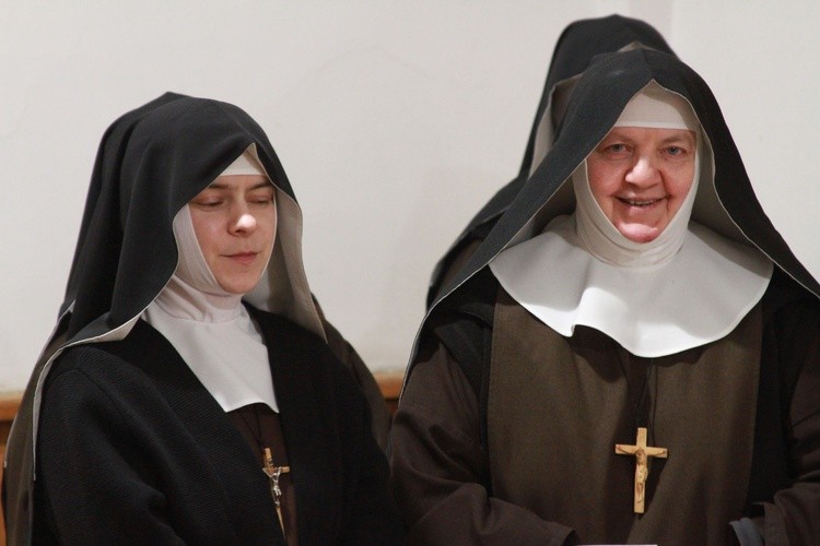 Siostry klauzurowe w diecezji
