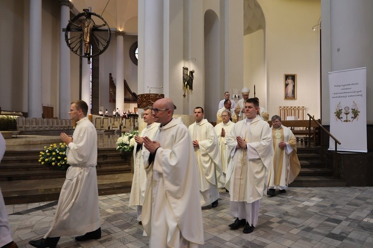 Pielgrzymka dzieci pierwszo- i wczesnokomunijnych do katedry