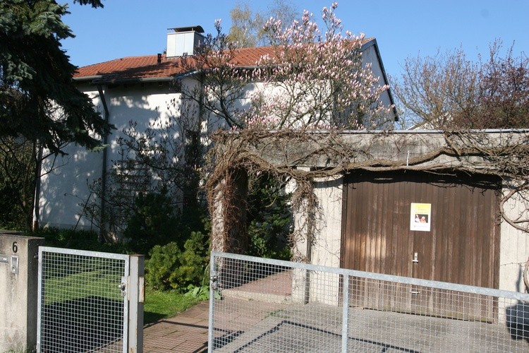 Dom i garaż