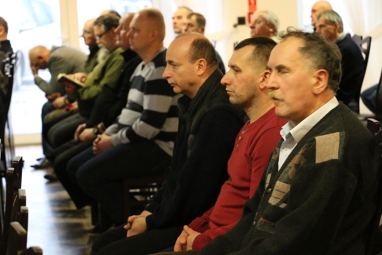 Rekolekcje dla nadzwyczajnych szafarzy Komunii św. Część I
