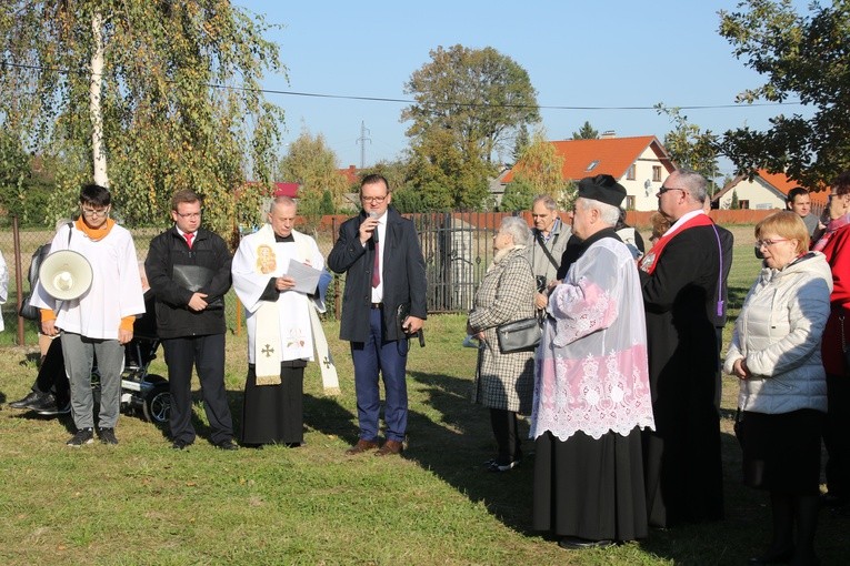 Trzepowo. Jubileusz parku pamięci