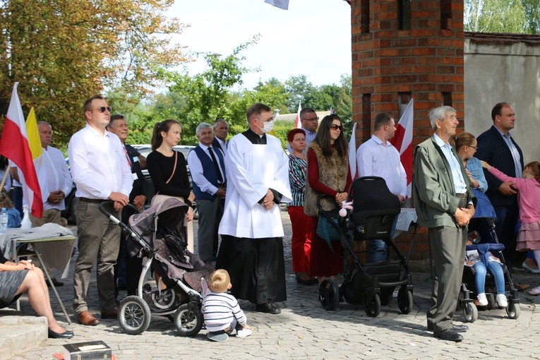 Czerwińsk. 50. rocznica koronacji obrazu Matki Bożej, cz. I