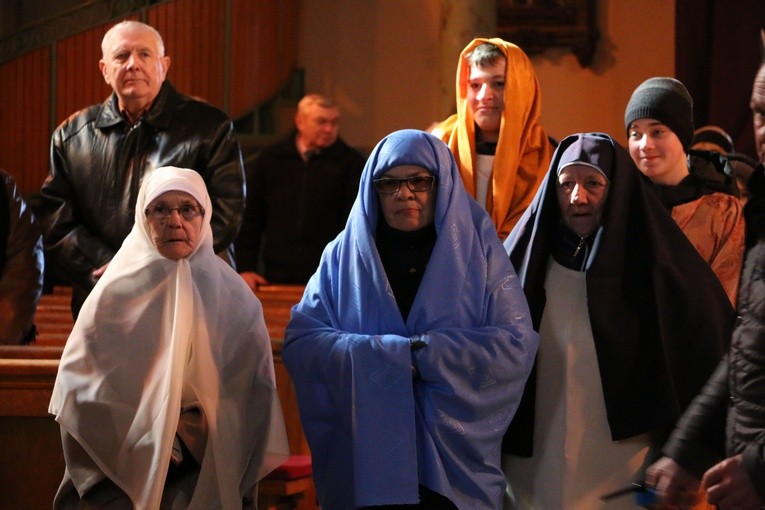 Droga Krzyżowa w Bogatem