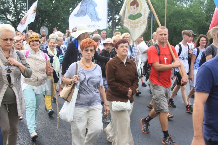 Wyjście pielgrzymki. Część 2