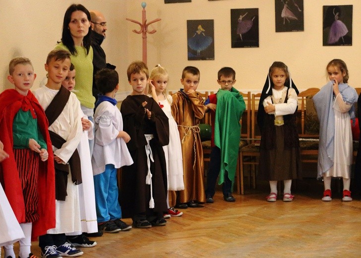 Bal Wszystkich Świętych - Zespół Szkół Pijarskich Elbląg