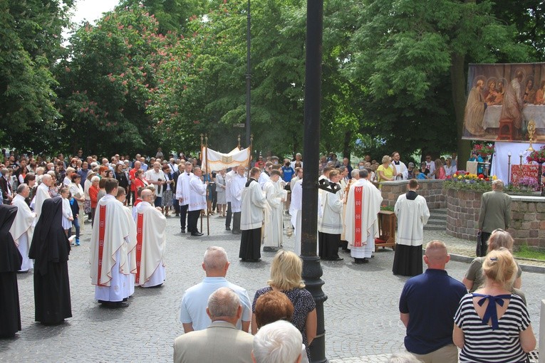 Płock. Boże Ciało w katedrze