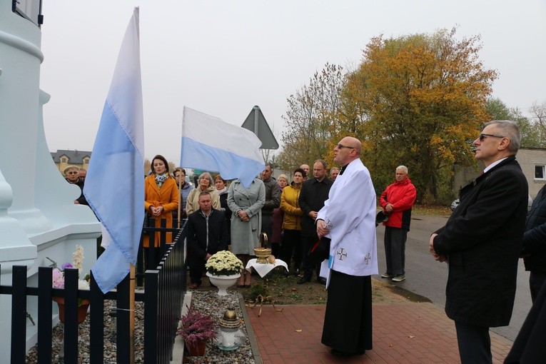 Nowe Niestępowo (Pokrzywnica). Poświęcenie zabytkowej kapliczki