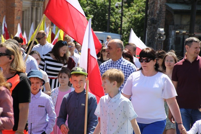 Płock. Marsz dla Życia i Rodziny