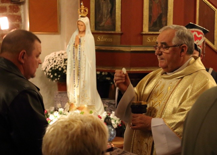 Poświęcenie pomnika w Próchniku