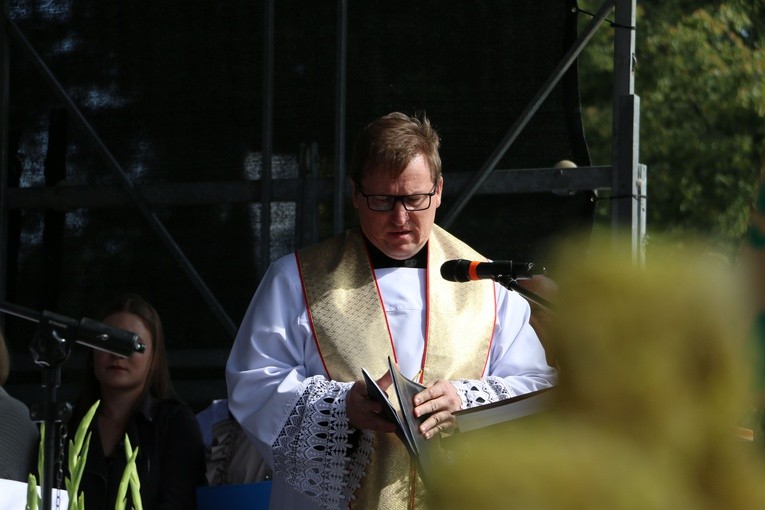 Koziebrody. Uroczystości odpustowe w święto Narodzenia NMP - cz. 1