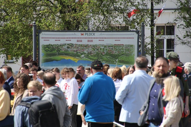 Płock. Uroczystości trzeciomajowe
