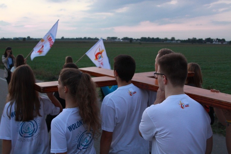 XXXIII Pielgrzymka młodzieży do Rostkowa