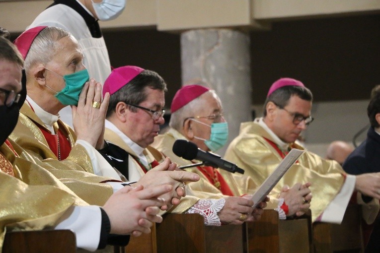Uroczystości w sanktuarium cz. 1