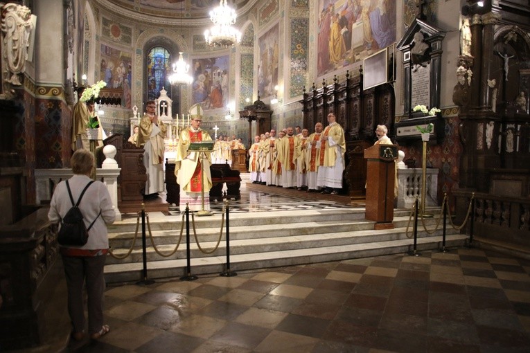 Pielgrzymka. Msza św. w katedrze
