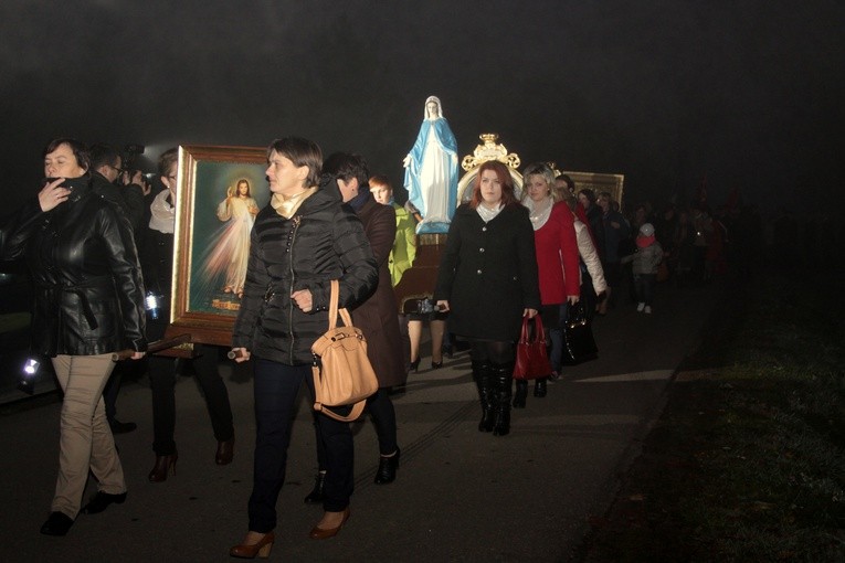 Pałuki. Nawiedzenie w parafii św. Gotarda