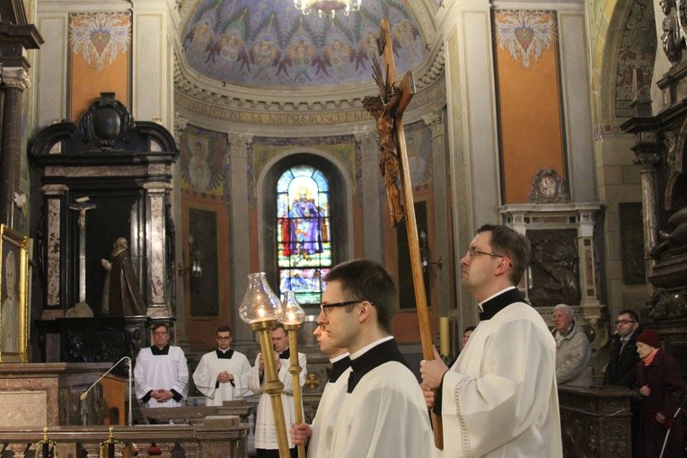 Droga Krzyżowa i przebłaganie