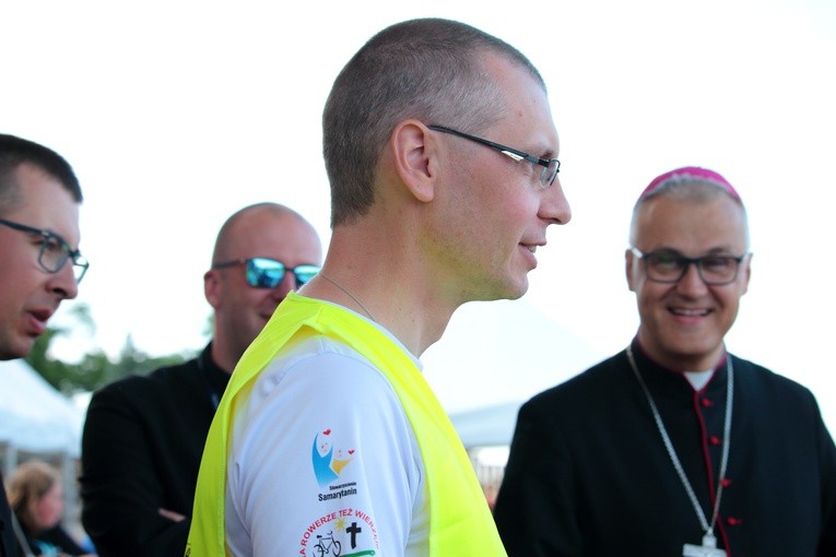 Pieszo i rowerem na Jasną Górę