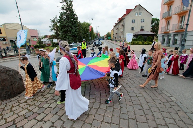 Malbork - barwny korowód
