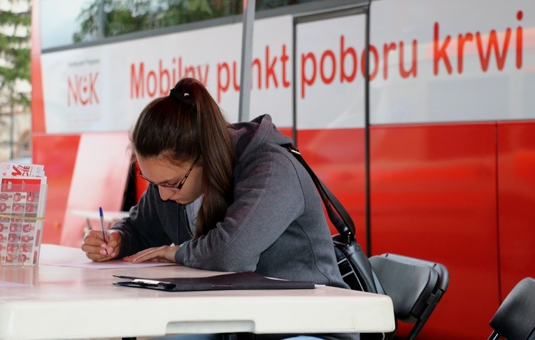 Akcja "Darując krew, ratujesz życie"