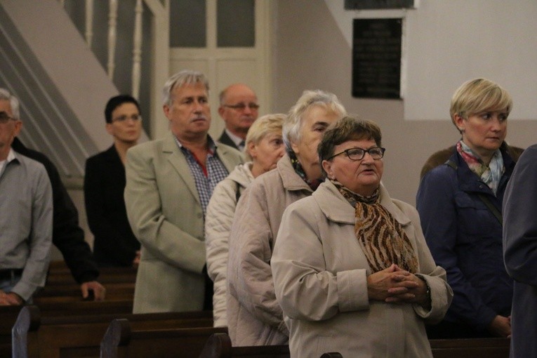 Poświęcenie nagrobków w Ciechanowie