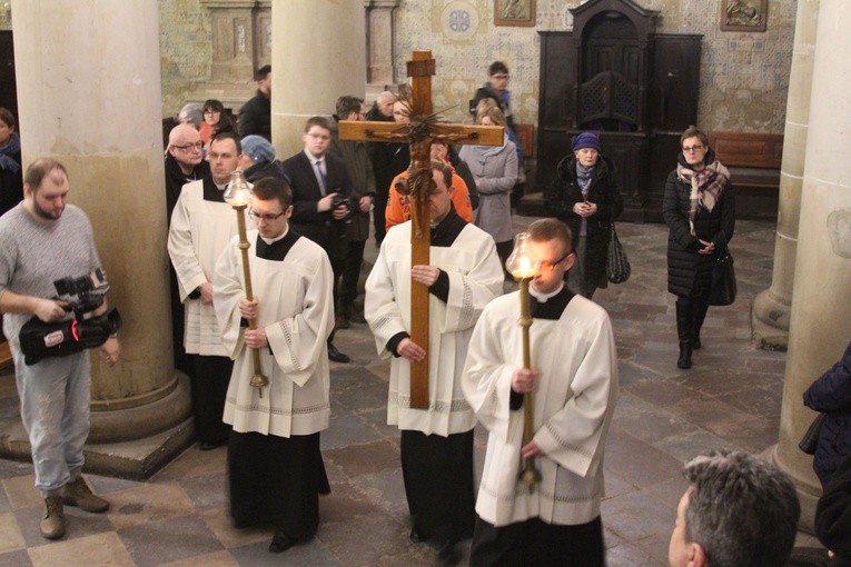 Droga Krzyżowa i przebłaganie