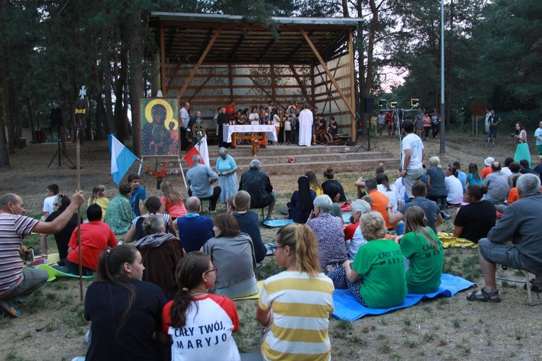 Pielgrzymka. Dzień IV - Apel