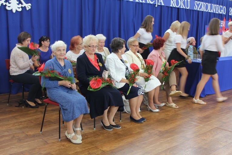 Dokończyli swój przerwany marsz...