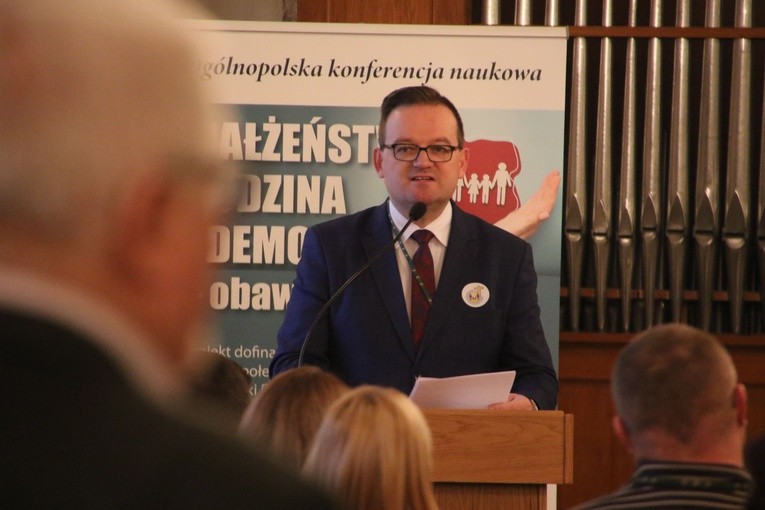Płock. Konferencja o rodzinie