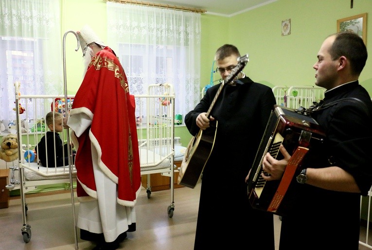 Mikołajki u sióstr jadwiżanek 
