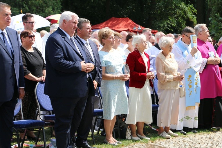 Koronacja w Smardzewie. Część I