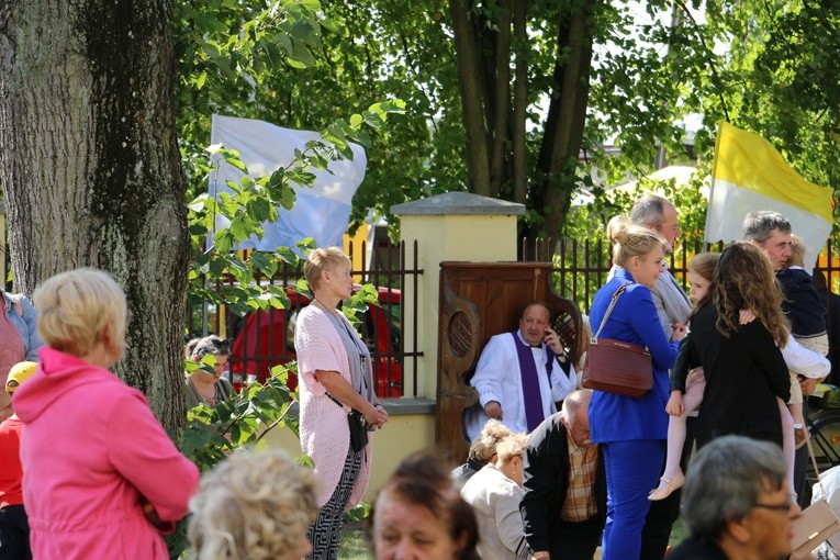 Koziebrody. Uroczystości odpustowe w święto Narodzenia NMP - cz. 1