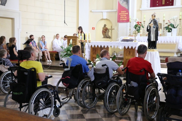 Wczasorekolekcje niepełnosprawnych w Pułtusku