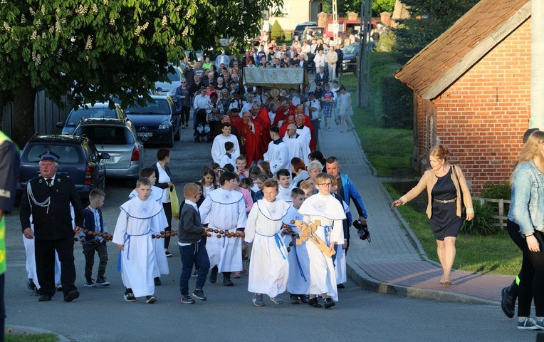 Milejewo - uroczystości odpustowe