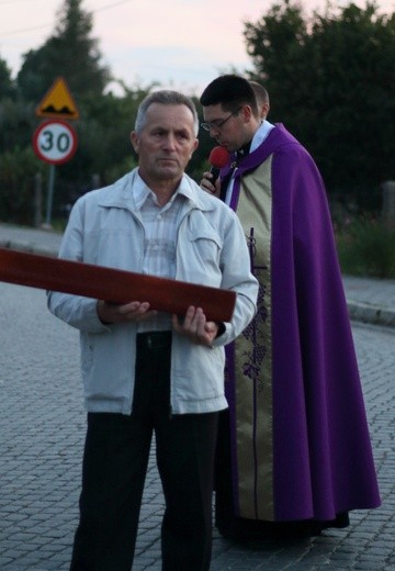 Zielonka Pasłęcka-Droga Krzyżowa