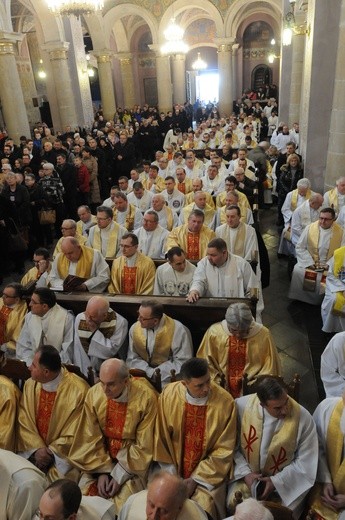 Święcenia biskupie w Płocku - cz. 1