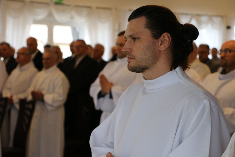 Rekolekcje dla nadzwyczajnych szafarzy Komunii św. Część II