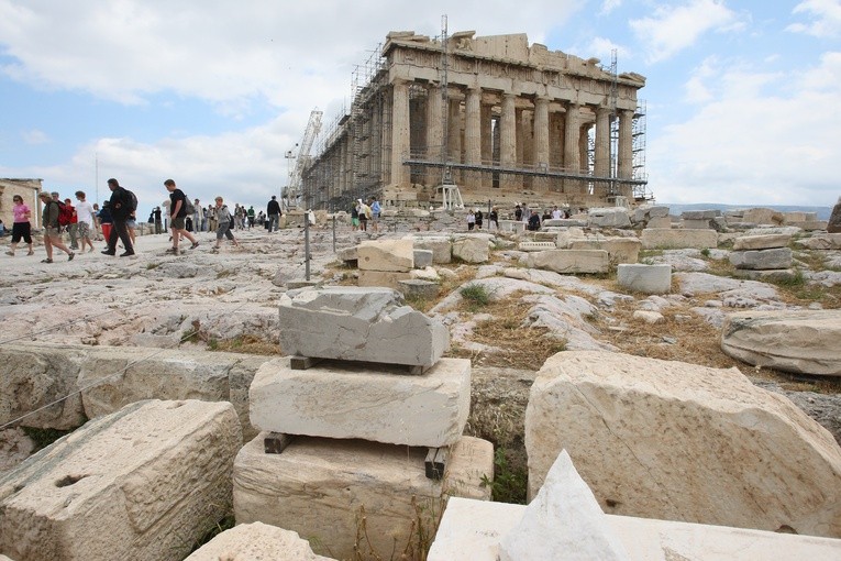 Turystyka, czyli greckie koło ratunkowe