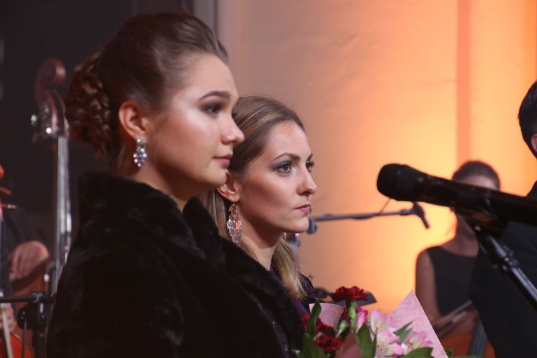 Czerwińsk. Oratorium "Matka z Czerwińskiego Wzgórza"